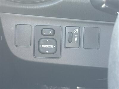 2015 Toyota Prius c One   - Photo 8 - Pittsburg, CA 94565-2812