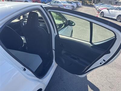 2015 Toyota Prius c One   - Photo 17 - Pittsburg, CA 94565-2812