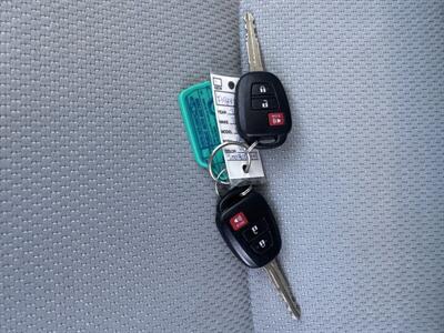 2015 Toyota Prius c One   - Photo 26 - Pittsburg, CA 94565-2812