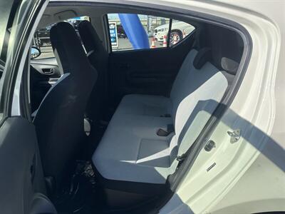 2015 Toyota Prius c One   - Photo 11 - Pittsburg, CA 94565-2812
