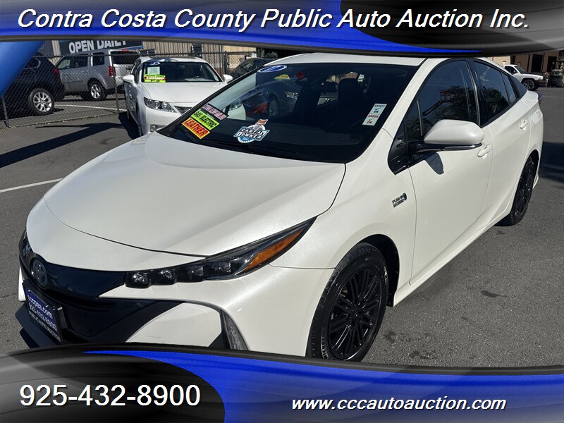 2017 Toyota Prius Prime Premium  