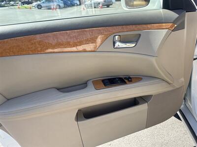 2005 Toyota Avalon XLS   - Photo 13 - Pittsburg, CA 94565-2812