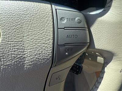 2005 Toyota Avalon XLS   - Photo 7 - Pittsburg, CA 94565-2812
