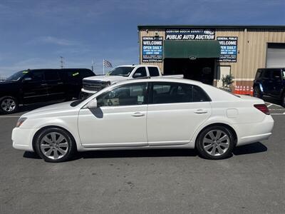 2005 Toyota Avalon XLS   - Photo 16 - Pittsburg, CA 94565-2812