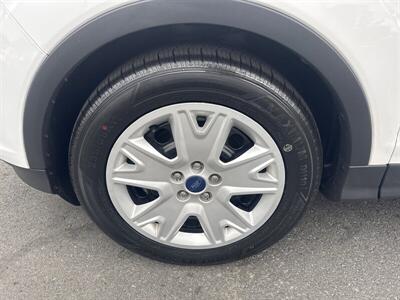 2016 Ford Escape S   - Photo 5 - Pittsburg, CA 94565-2812