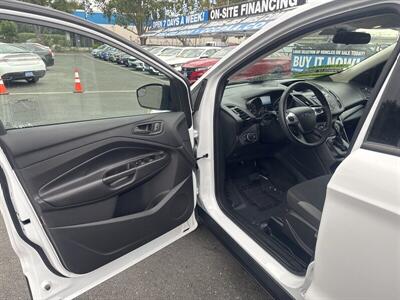 2016 Ford Escape S   - Photo 7 - Pittsburg, CA 94565-2812
