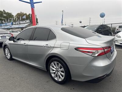 2020 Toyota Camry LE - Photo 16 - Pittsburg, CA 94565-2812