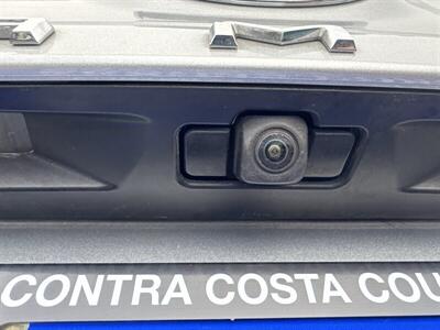 2020 Toyota Camry LE - Photo 20 - Pittsburg, CA 94565-2812