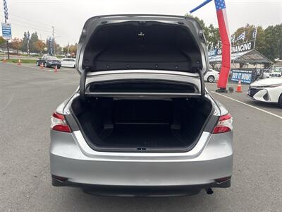 2020 Toyota Camry LE - Photo 18 - Pittsburg, CA 94565-2812