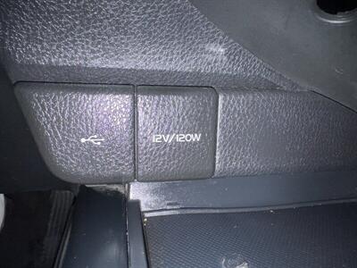 2020 Toyota Camry LE - Photo 10 - Pittsburg, CA 94565-2812