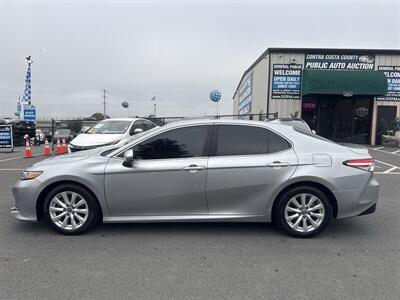 2020 Toyota Camry LE - Photo 14 - Pittsburg, CA 94565-2812
