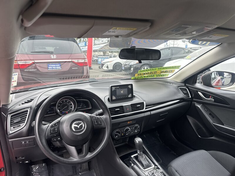 2016 Mazda Mazda3 i Sport  