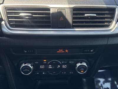 2018 Mazda Mazda3 Touring   - Photo 9 - Pittsburg, CA 94565-2812