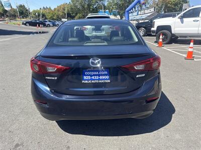 2018 Mazda Mazda3 Touring   - Photo 13 - Pittsburg, CA 94565-2812
