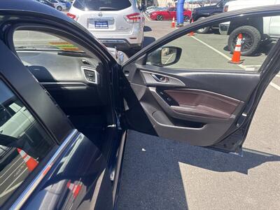 2018 Mazda Mazda3 Touring   - Photo 19 - Pittsburg, CA 94565-2812
