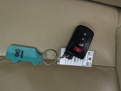 2013 Toyota Avalon Hybrid XLE Touring   - Photo 27 - Pittsburg, CA 94565