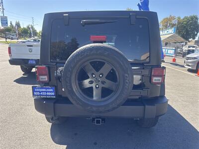 2013 Jeep Wrangler Sport   - Photo 15 - Pittsburg, CA 94565-2812