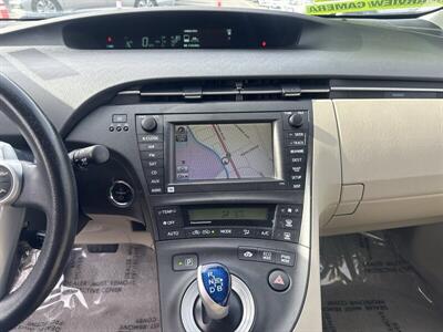 2011 Toyota Prius Five   - Photo 8 - Pittsburg, CA 94565-2812
