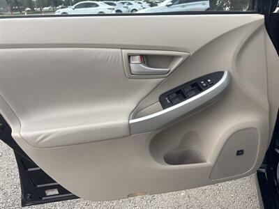 2011 Toyota Prius Five   - Photo 13 - Pittsburg, CA 94565-2812