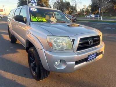 2006 Toyota Tacoma PreRunner V6   - Photo 2 - Pittsburg, CA 94565-2812