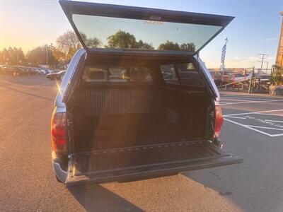 2006 Toyota Tacoma PreRunner V6   - Photo 16 - Pittsburg, CA 94565-2812