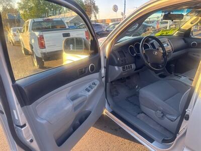 2006 Toyota Tacoma PreRunner V6   - Photo 6 - Pittsburg, CA 94565-2812