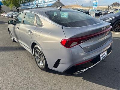 2022 Kia K5 LXS   - Photo 16 - Pittsburg, CA 94565-2812