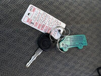 2005 Chevrolet Express 3500   - Photo 24 - Pittsburg, CA 94565-2812