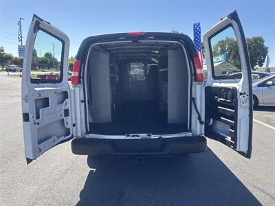 2005 Chevrolet Express 3500   - Photo 10 - Pittsburg, CA 94565-2812