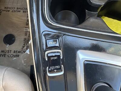 2013 BMW 328i   - Photo 10 - Pittsburg, CA 94565-2812