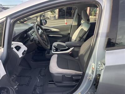 2018 Chevrolet Bolt EV LT   - Photo 7 - Pittsburg, CA 94565