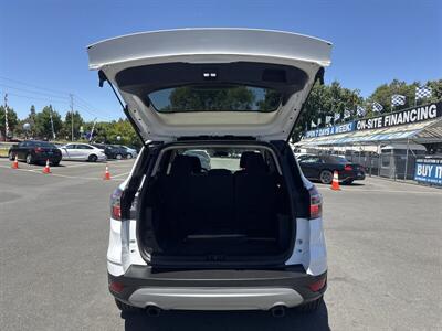 2017 Ford Escape SE - Photo 20 - Pittsburg, CA 94565