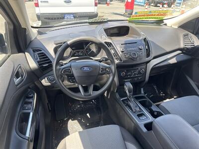 2018 Ford Escape SE - Photo 2 - Pittsburg, CA 94565
