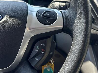 2016 Ford C-MAX Hybrid SE - Photo 11 - Pittsburg, CA 94565