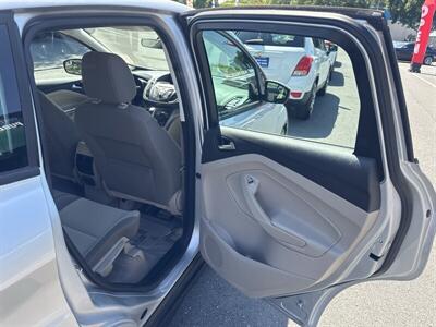 2016 Ford C-MAX Hybrid SE - Photo 21 - Pittsburg, CA 94565