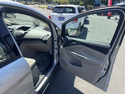 2016 Ford C-MAX Hybrid SE - Photo 23 - Pittsburg, CA 94565