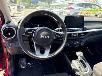 2023 Kia Forte LXS - Photo 8 - Pittsburg, CA 94565