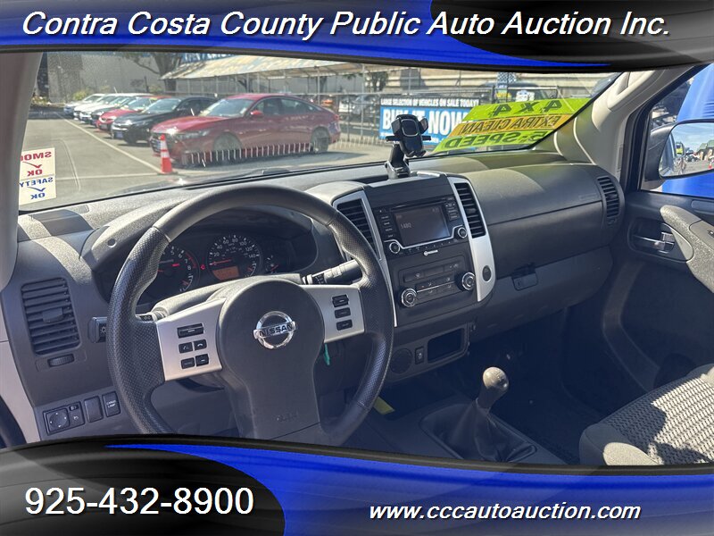 2018 Nissan Frontier SV  