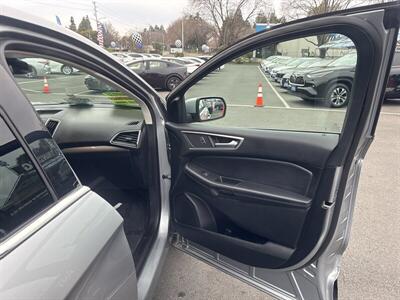 2024 Ford Edge SEL   - Photo 25 - Pittsburg, CA 94565-2812
