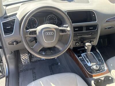 2011 Audi Q5 2.0T quattro Premium   - Photo 2 - Pittsburg, CA 94565-2812