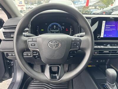 2025 Toyota Camry LE   - Photo 4 - Pittsburg, CA 94565