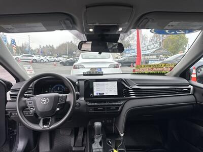 2025 Toyota Camry LE   - Photo 2 - Pittsburg, CA 94565
