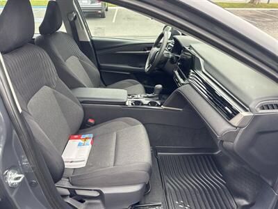 2025 Toyota Camry LE   - Photo 29 - Pittsburg, CA 94565