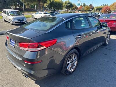 2020 Kia Optima LX   - Photo 22 - Pittsburg, CA 94565-2812