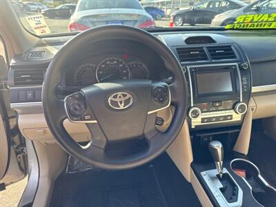 2014 Toyota Camry LE   - Photo 8 - Pittsburg, CA 94565-2812