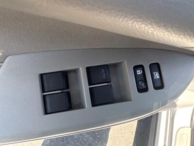2009 Toyota Corolla LE   - Photo 8 - Pittsburg, CA 94565-2812