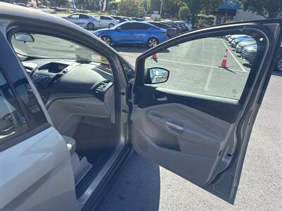 2015 Ford C-MAX Hybrid SE - Photo 22 - Pittsburg, CA 94565