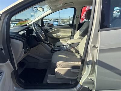2015 Ford C-MAX Hybrid SE - Photo 7 - Pittsburg, CA 94565