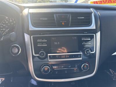 2016 Nissan Altima 2.5 S   - Photo 8 - Pittsburg, CA 94565-2812