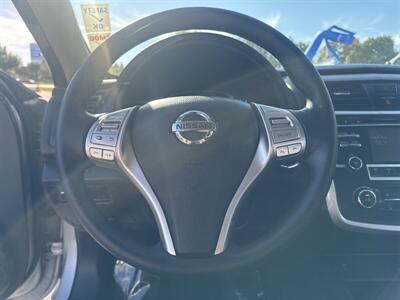2016 Nissan Altima 2.5 S   - Photo 4 - Pittsburg, CA 94565-2812